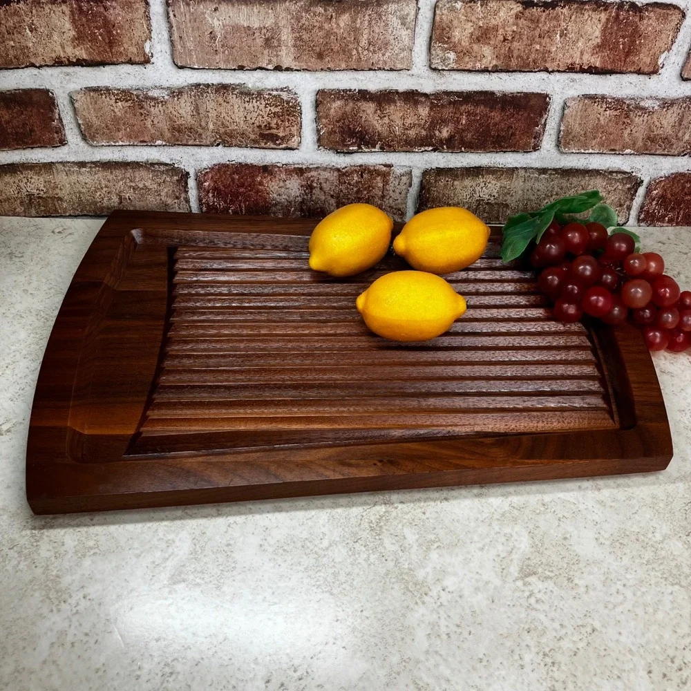 Carvel Hall Carving Board Solid Walnut 17.5x10.5 Brown Vintage Juice Grooves
